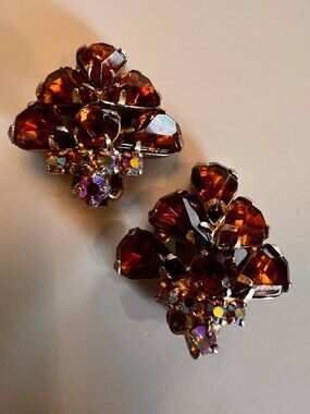 Vintage clip on earrings